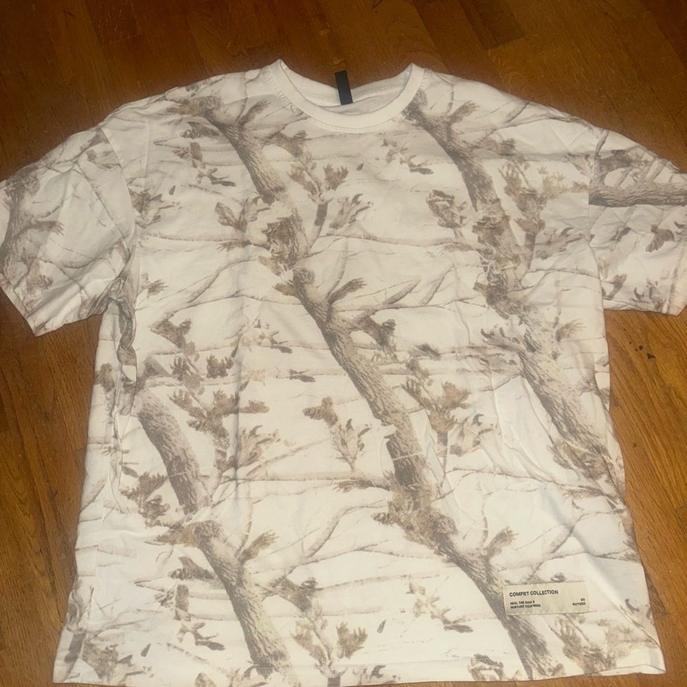 Women's COMFRT White Short Sleeve Tee with Brown Tree Print